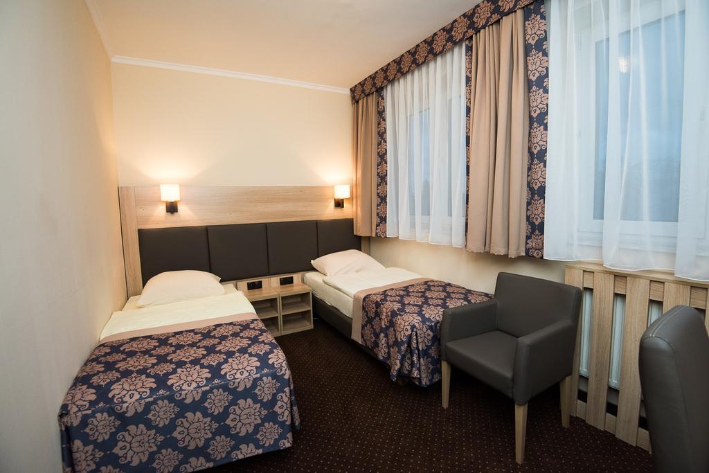Motel DB2000 Biłgoraj Kamer foto