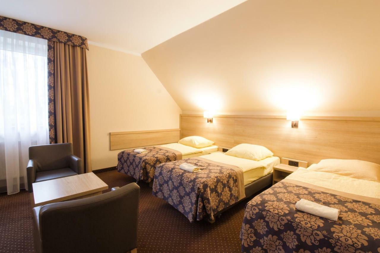 Motel DB2000 Biłgoraj Buitenkant foto
